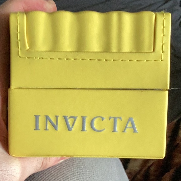 PreOwned Vintage Antique Citizen Titanium Quartz With Invicta Original Box . - Picture 10 of 11